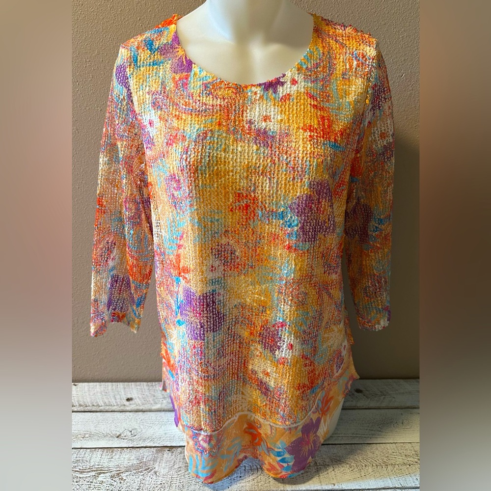 NWOT - Comfort Oasis Lined Mesh Floral Blouse